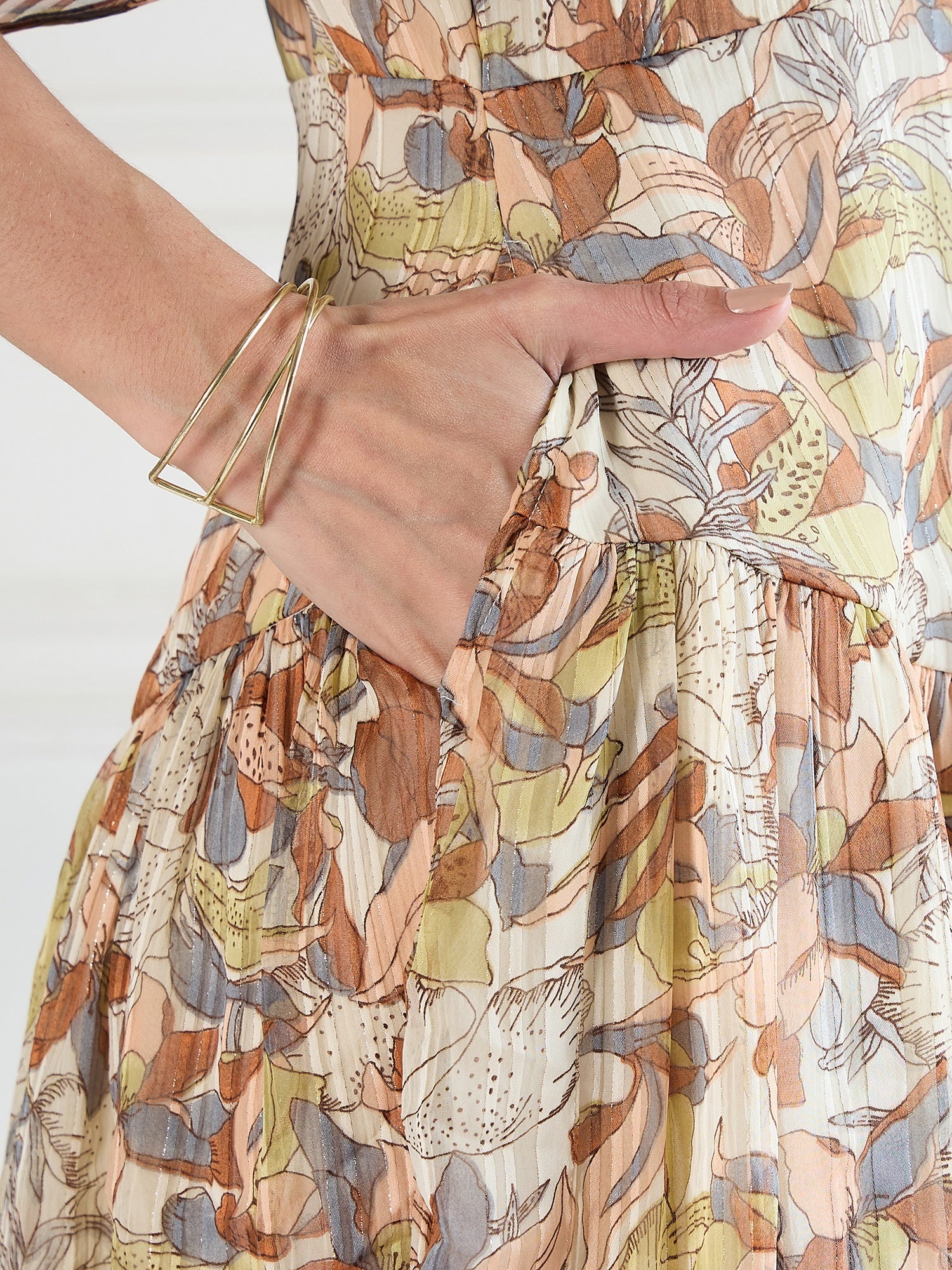 Chic Beige Printed Midi Dress with Pockets | VINTAGE - Image 6