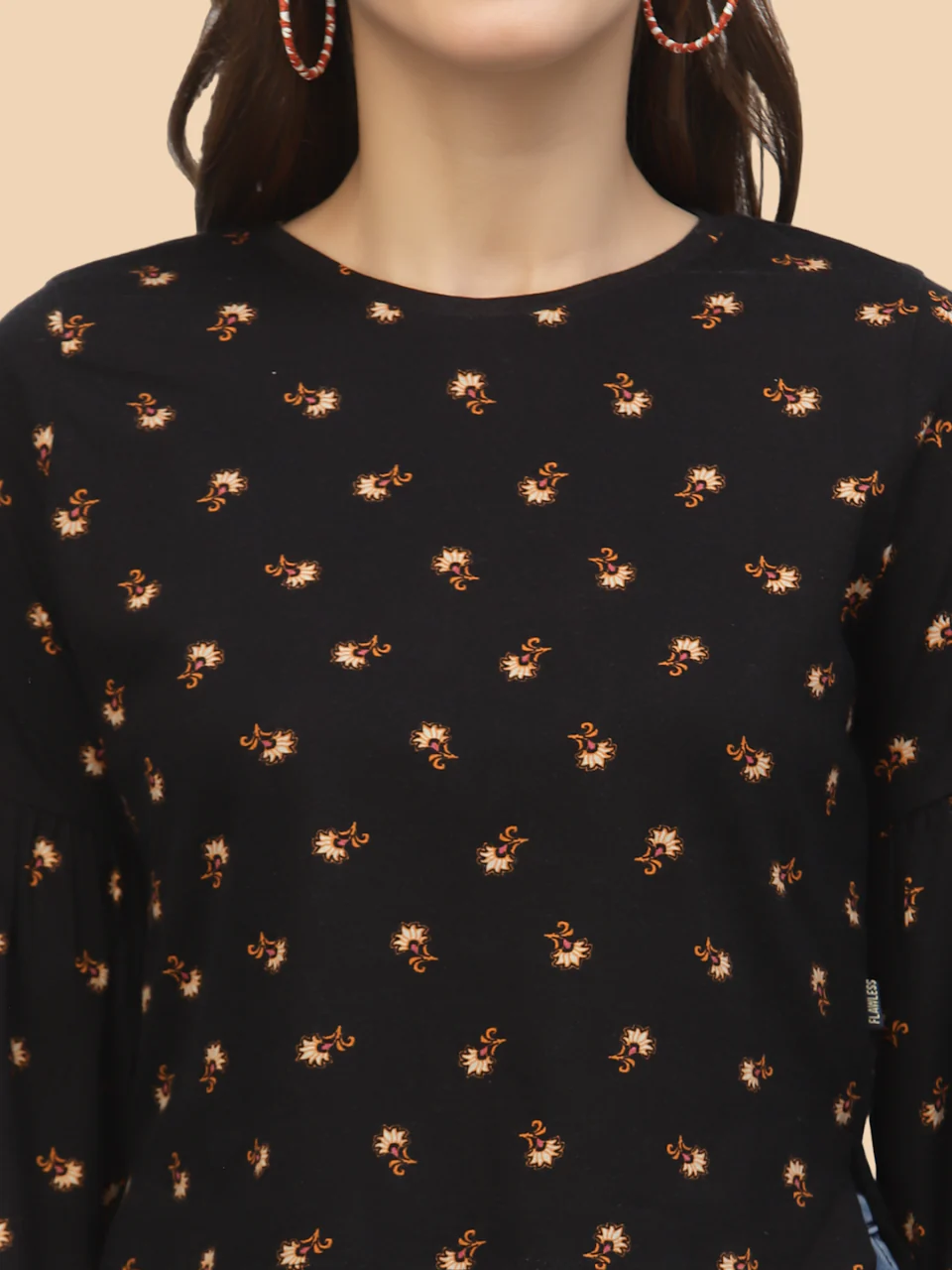 Flawless Letest Black Regular Top For Women - Image 3