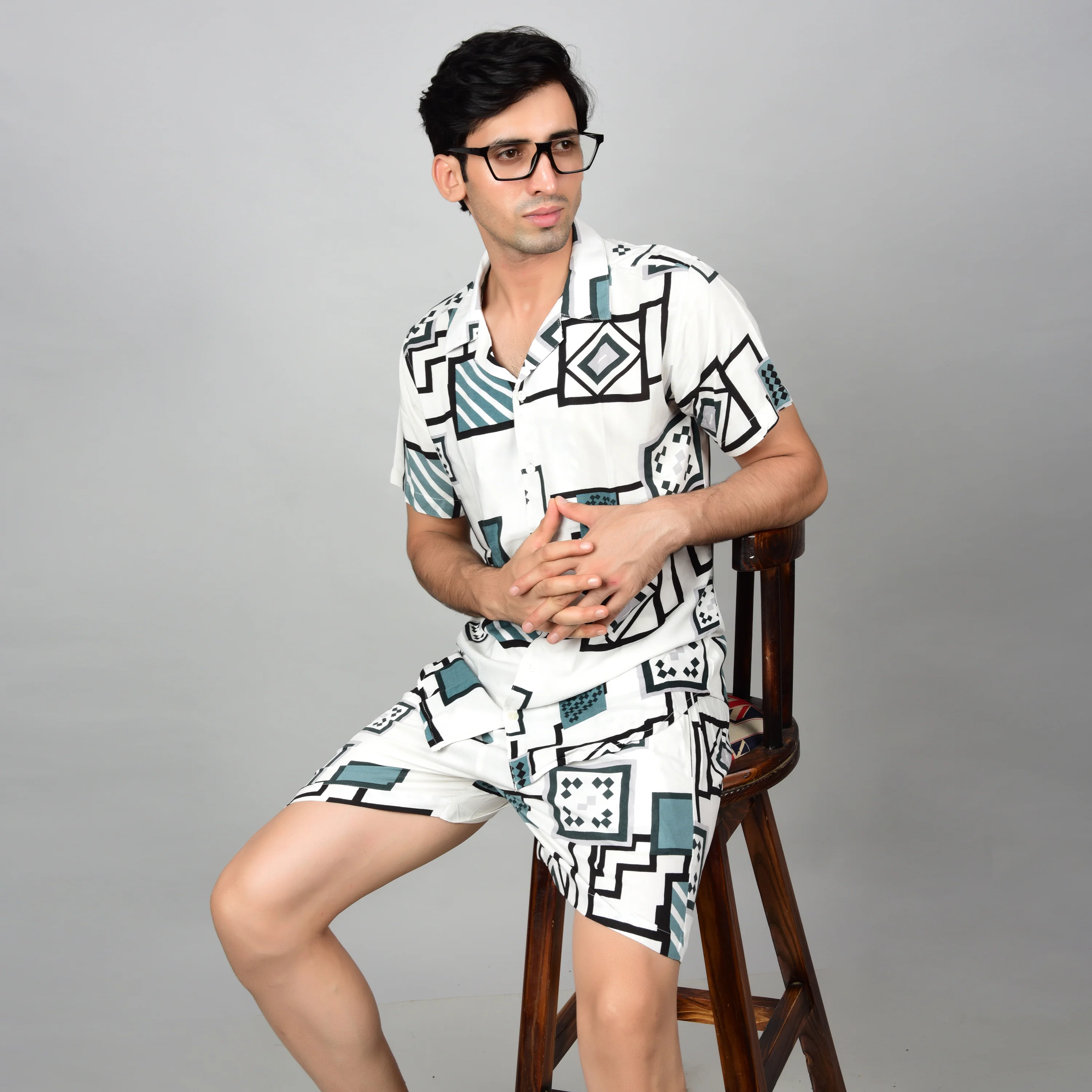 Men's Geometric Print Casual Shorts - Off-White - Image 4