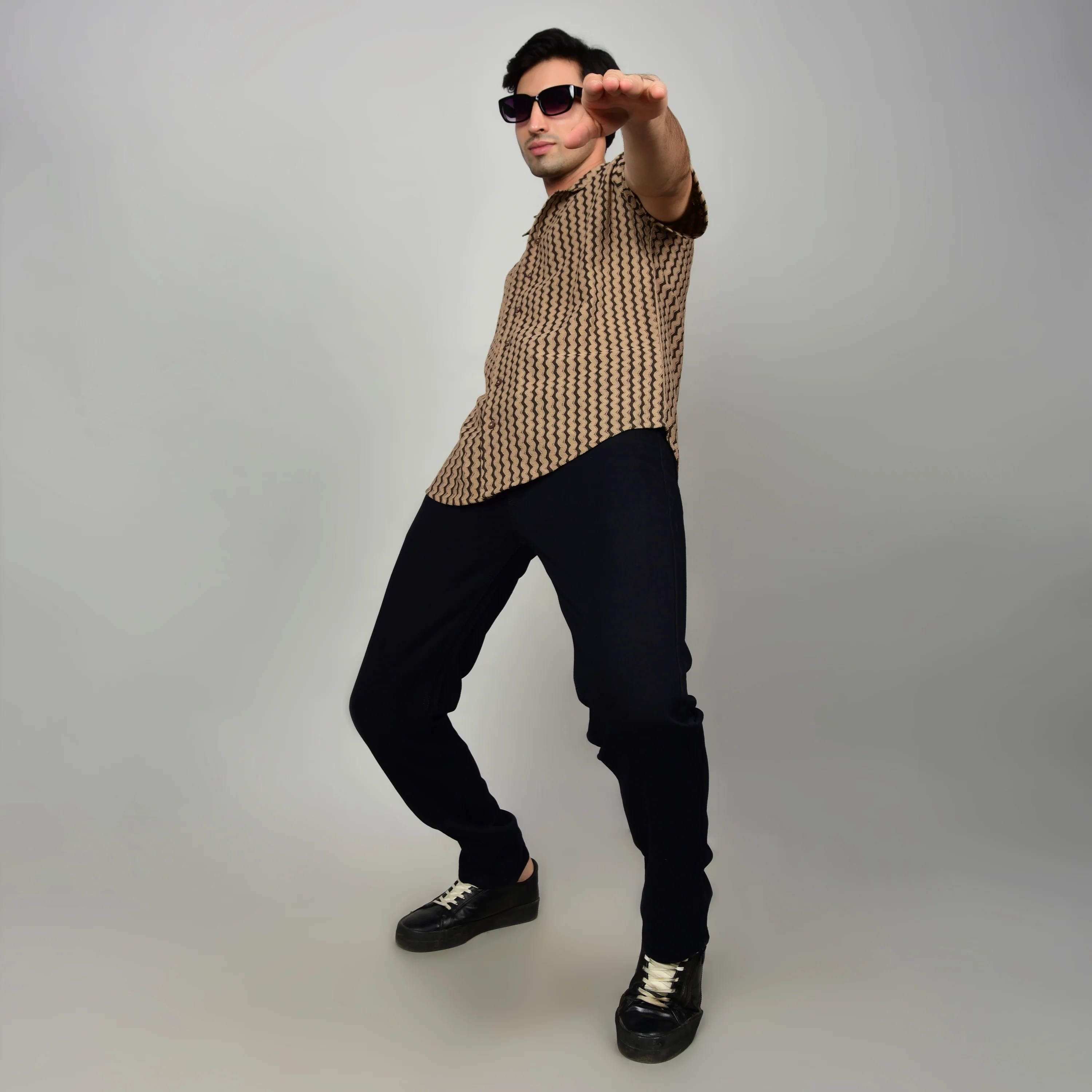 Men's Textured Brown Casual Shirt - Image 6