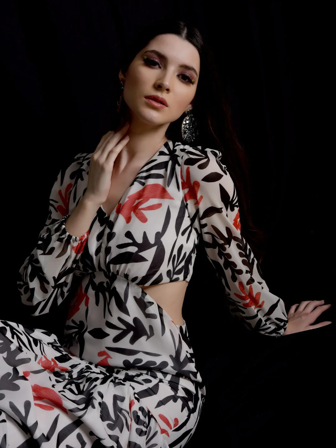 Flawless Women Elegant and Stylish Cut-Out Dress | CATHERINE - Image 3