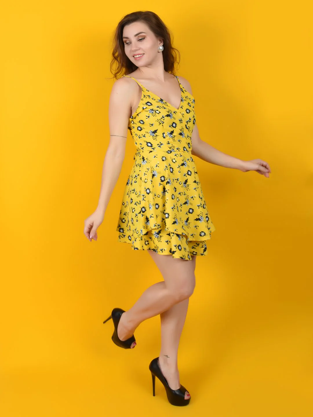 Flawless Yellow Beach Mini Playsuit For Women | LUNA - Image 7